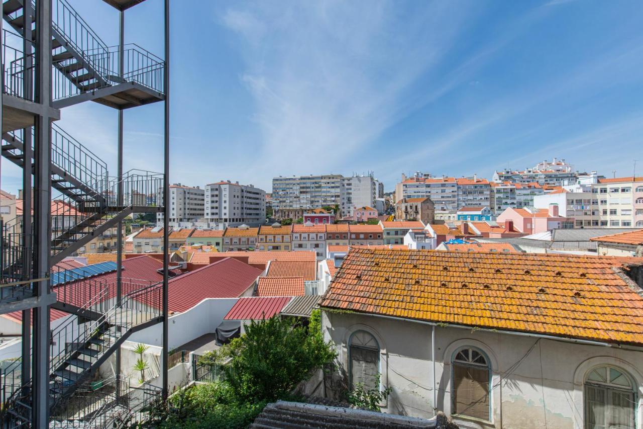 Typical 2Bdr Apartment In Lisbon By Lovelystay 外观 照片