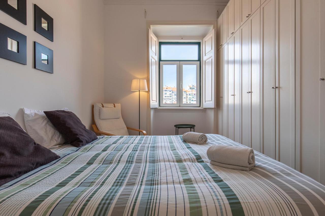 Typical 2Bdr Apartment In Lisbon By Lovelystay 外观 照片