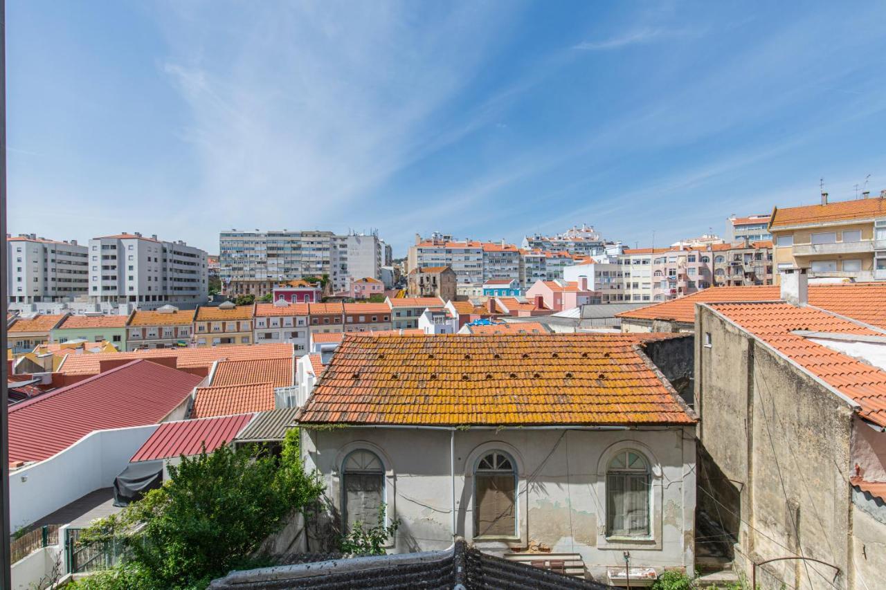Typical 2Bdr Apartment In Lisbon By Lovelystay 外观 照片