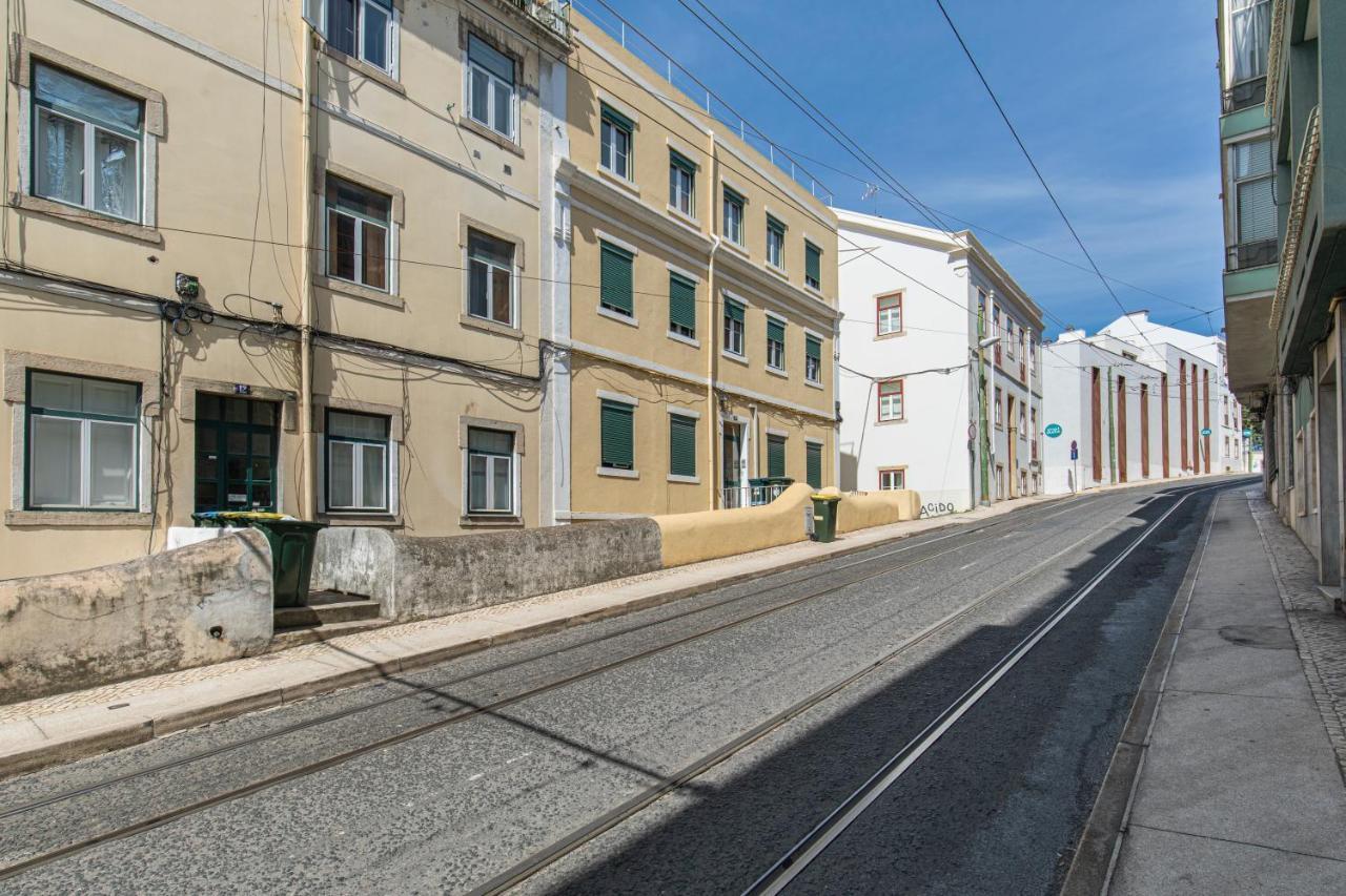 Typical 2Bdr Apartment In Lisbon By Lovelystay 外观 照片